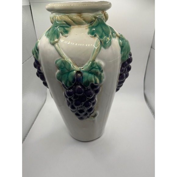 Vintage Ceramic Grape Cluster Vase Cream Green Purple Elegant Home Decor - Picture 8 of 8